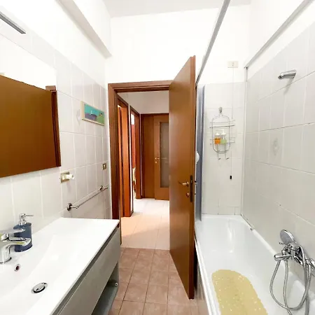Ondamare شقة